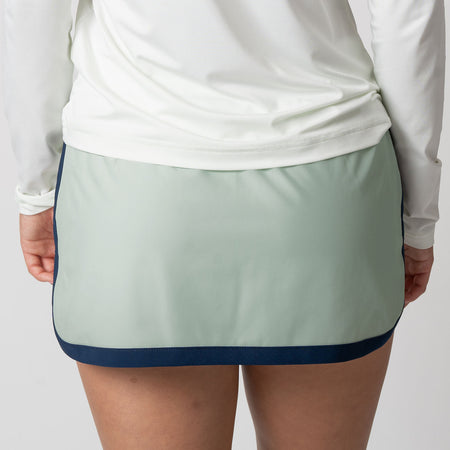 Image showing the back of a JOOLA Women's Club Skort, Hushed Mint.